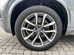 Volvo  XC90 T5 AWD Geartronic (184 kW/250 PS) Momentum aut.