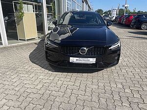 Volvo  S60 Ultimate, B5 AWD Mild-Hybrid, Benzin, Dark